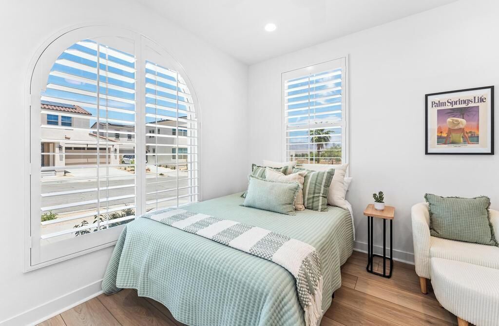 1 bedroom, desk, free WiFi, bed sheets