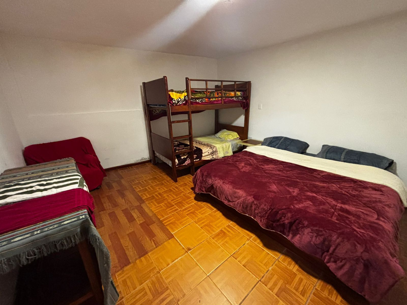 1 bedroom, WiFi, bed sheets