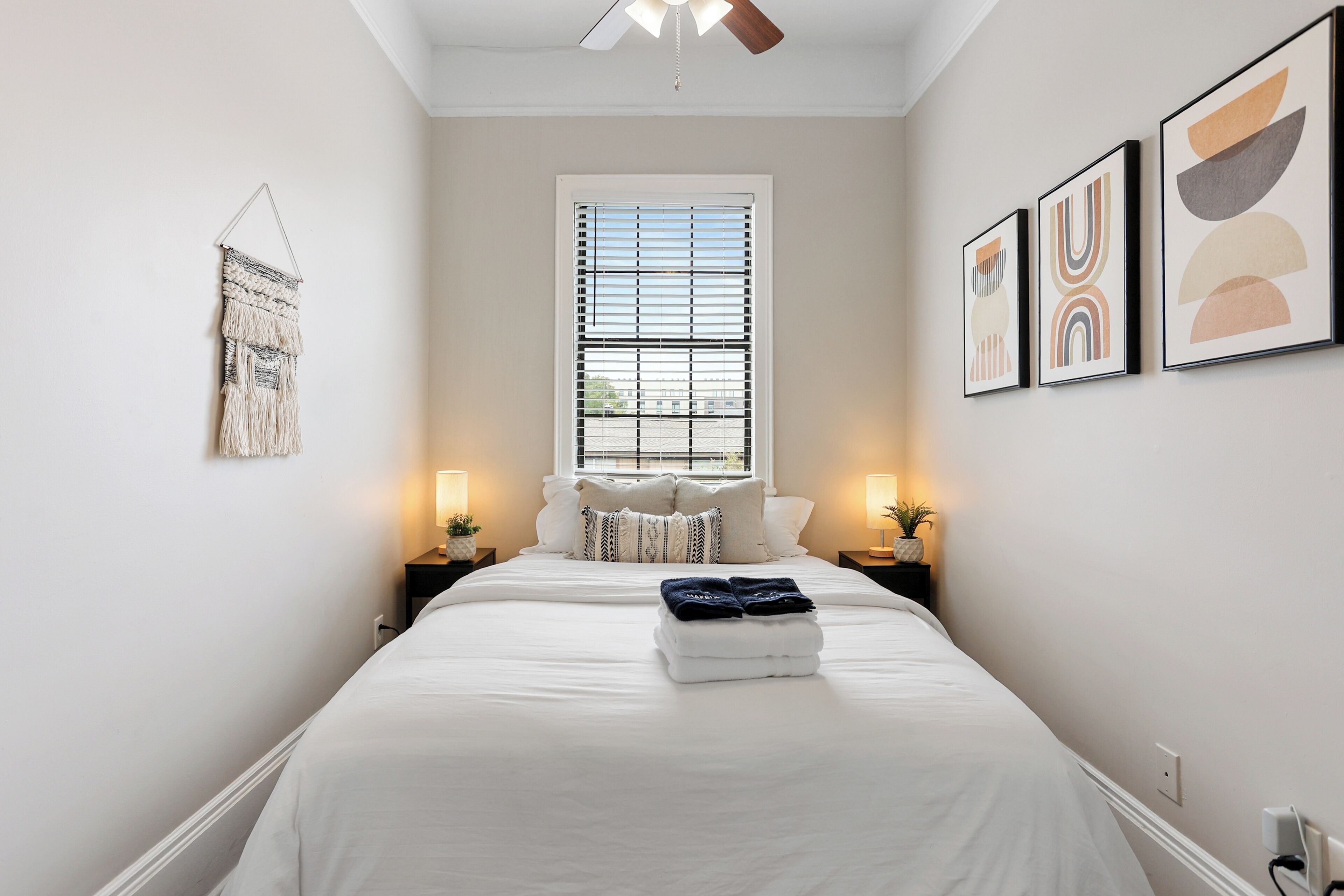 2 habitaciones, tabla de planchar con plancha y wifi gratis 