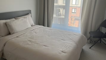 1 habitación, tabla de planchar con plancha y wifi