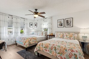 3 bedrooms, iron/ironing board, free WiFi, bed sheets - 3BR 3BA Duplex, Steps to the Beach + Patio (Fernandina Beach)