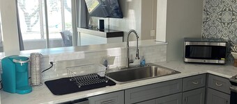 East Bay Bungalow Less Than 1 Mile to Tyndall AFB