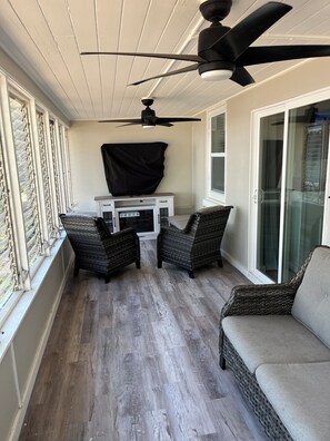 Property grounds - East Bay Bungalow Less Than 1 Mile to Tyndall AFB (Panama City)