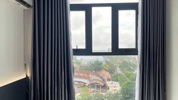 Appart'hôtel Ville, 3 chambres, balcon, vue partielle sur l'océan