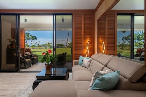 End unit with Ocean views from all rooms. Unit H-103, just steps from the Ocean.