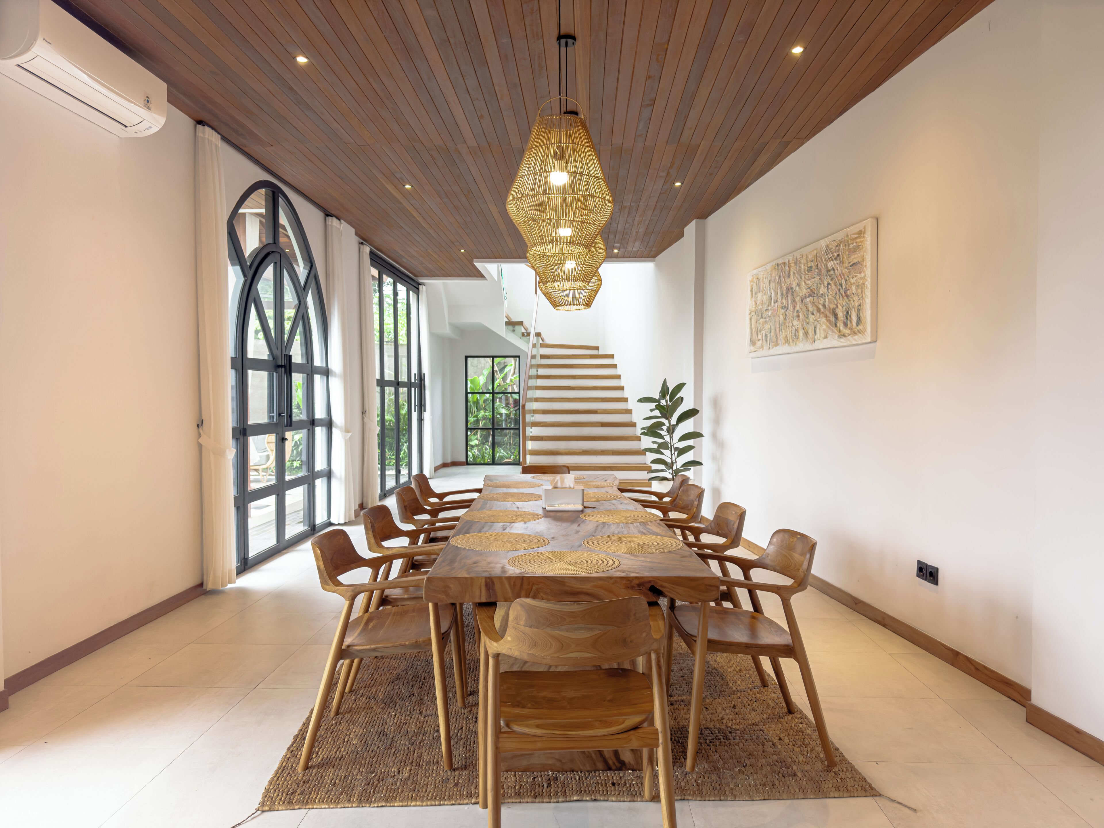 Khu vực ăn uống tại phòng