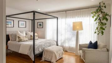 3 bedrooms, iron/ironing board, WiFi