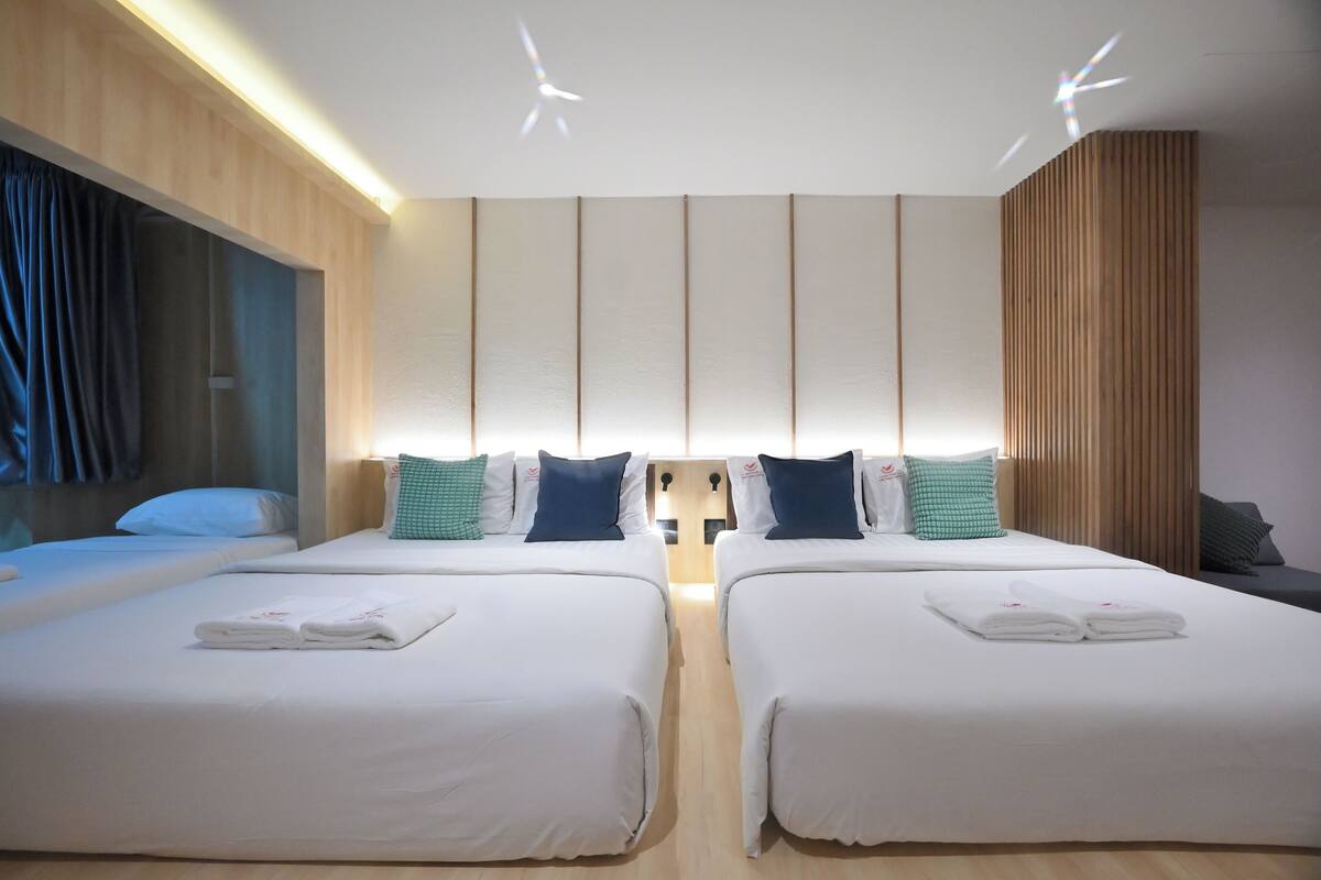 Family Studio, City View | Desk, soundproofing, WiFi (free), bed sheets