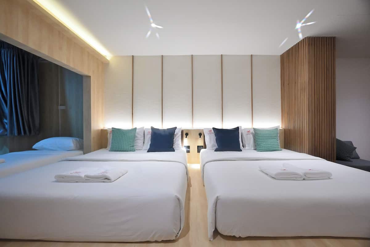 Family Studio, City View