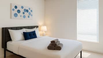 2 Schlafzimmer, Schreibtisch, Bügeleisen/Bügelbrett, WLAN