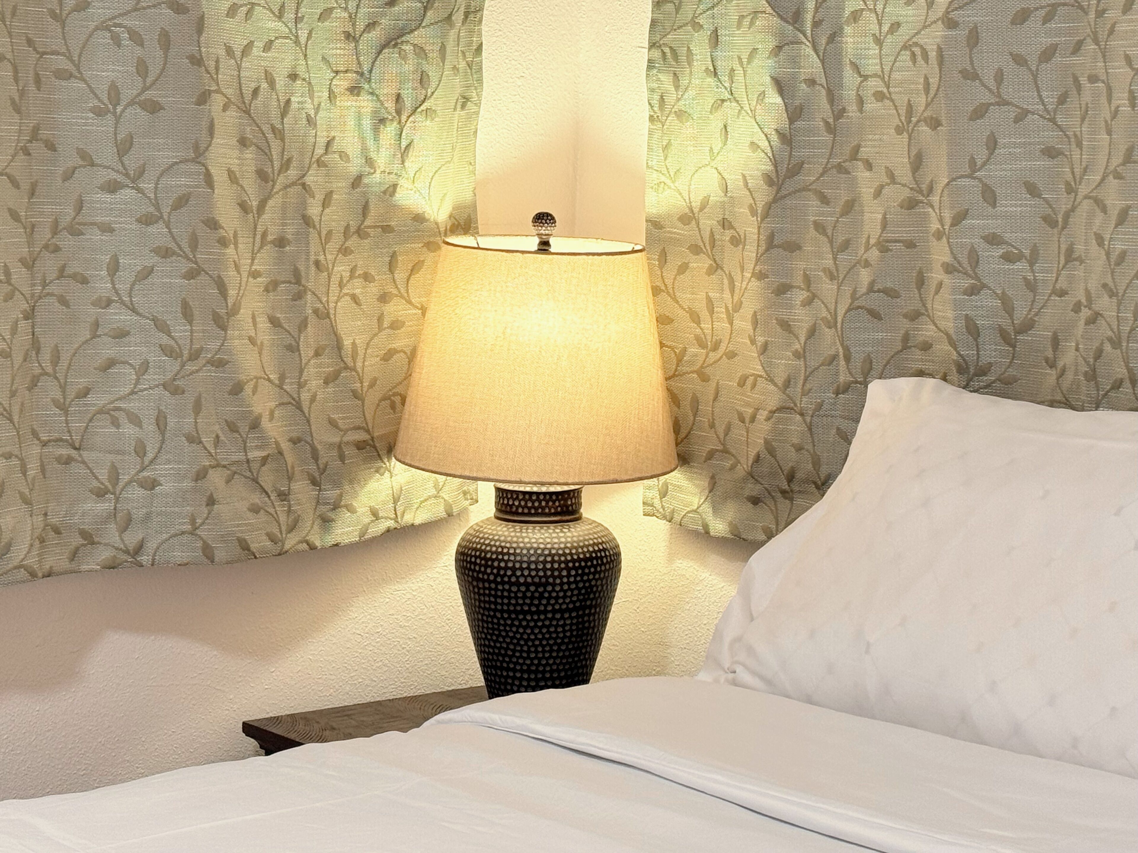 3 habitaciones, tabla de planchar con plancha y wifi 