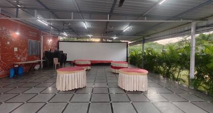 RoHans Farmstay & Events