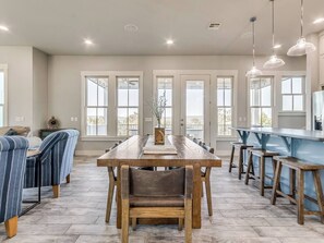 Dining - Shore Enough | Carlton Landing Lakeview, Up to 18 (Eufaula)