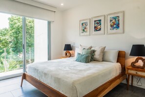 3 bedrooms, iron/ironing board, Internet, bed sheets