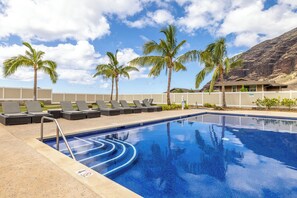 Pool - Hale Ho'omaha- Vacation Home (Waianae)