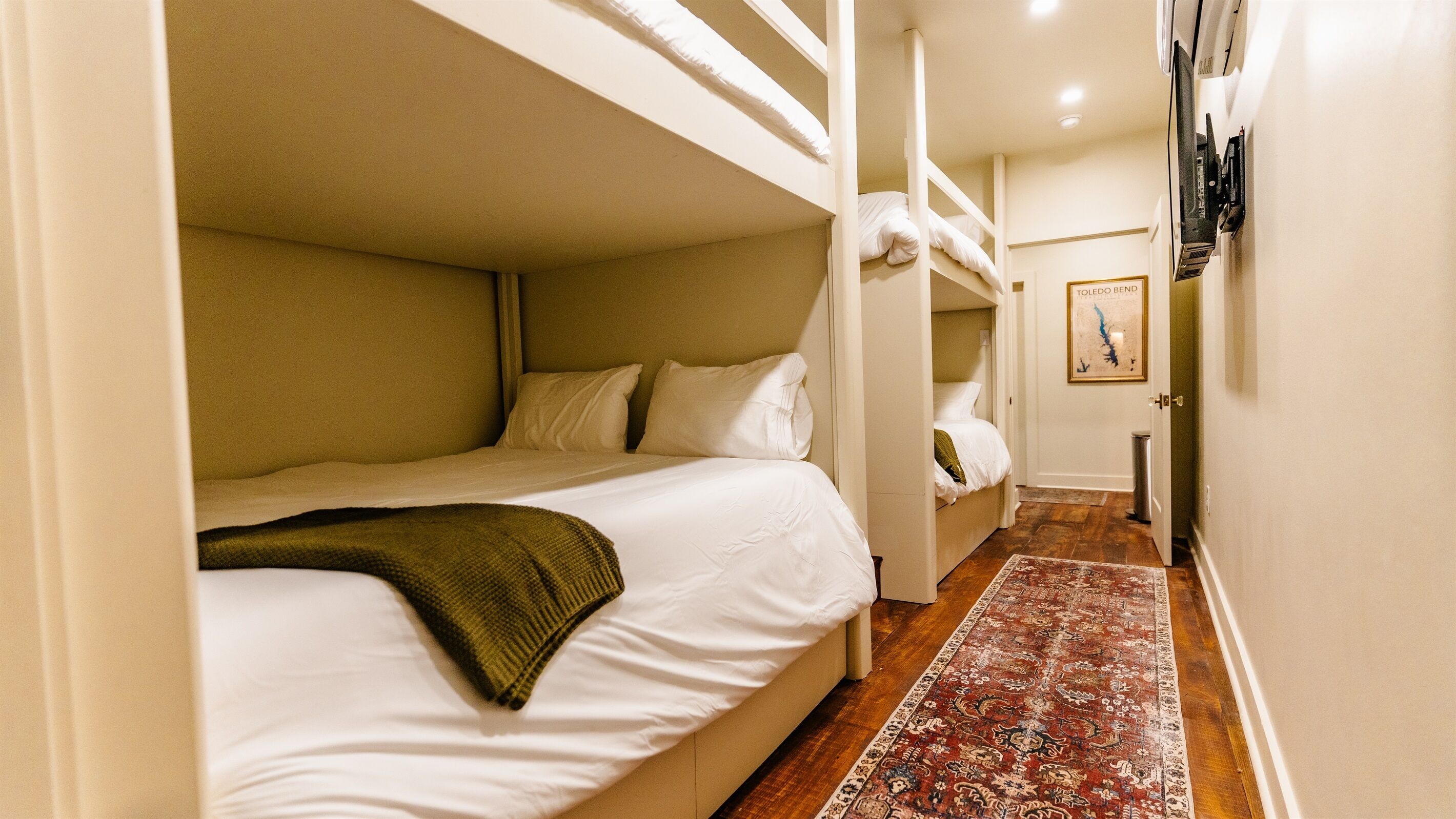2 chambres, accès au Wi-Fi (inclus), literie fournie