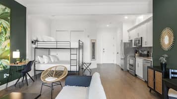 1 bedroom, desk, iron/ironing board, WiFi