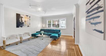 Designer Home 3BR Retreat mins to NYC H1