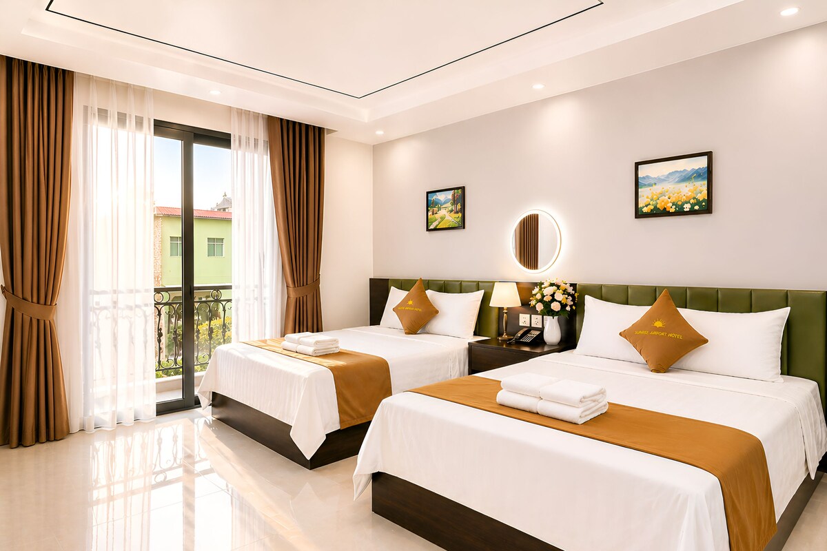 Deluxe Quadruple Room, Balcony, Garden View | Soundproofing, WiFi (free), bed sheets