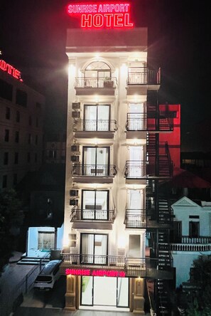 숙박 시설 정면