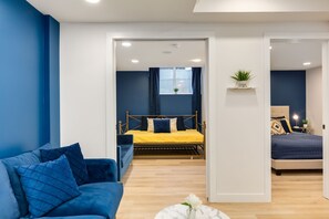 3 soverom, strykejern/-brett, wi-fi og sengetøy