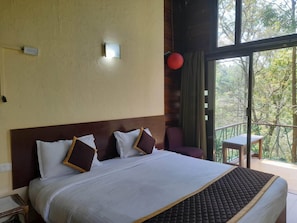 Phòng đôi Deluxe, ban công, quang cảnh vườn
