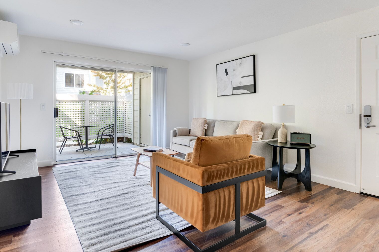 电视、立体声音响