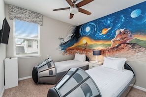 7 bedrooms, iron/ironing board, free WiFi, bed sheets