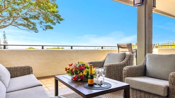 Condo (1 Bedroom) | Terrace/patio