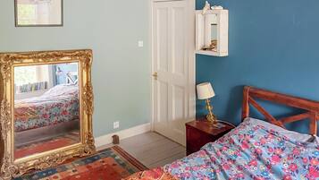 4 bedrooms, free WiFi