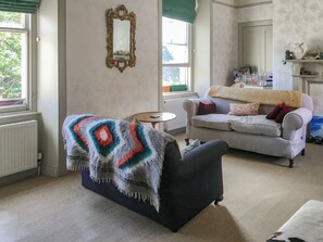 Televisie en een open haard