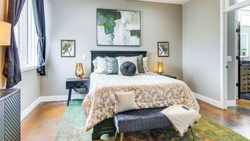 3 Schlafzimmer, Schreibtisch, Internetzugang, Bettwäsche