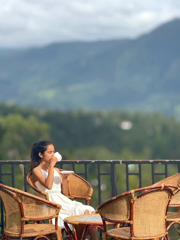 Rooftop terrace - Vilona Inn (Nuwara Eliya)