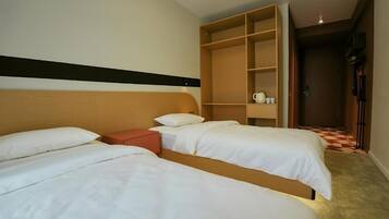 BĂŒgeleisen/BĂŒgelbrett, kostenloses WLAN