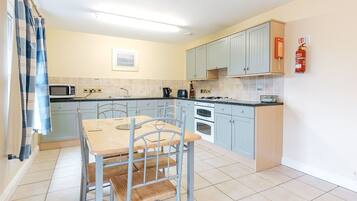 Microwave, oven, dishwasher