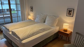 2 dormitorios y ropa de cama