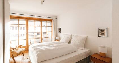 Ferienwohnung Stubn Laubenstein 90 qm, 3 Schlafzimmer, Wohnzimmer mit Schlafcouch und Balkon