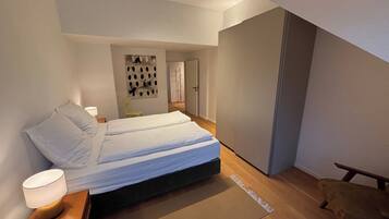 3 多间卧室、床单