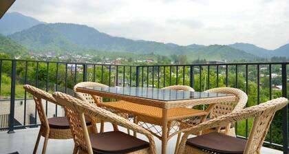 Almaty Highlands Getaway-Rodnik Chalet. Mountain View