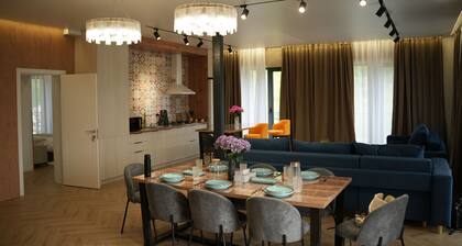 Almaty Highlands Getaway-Rodnik Chalet. Mountain View