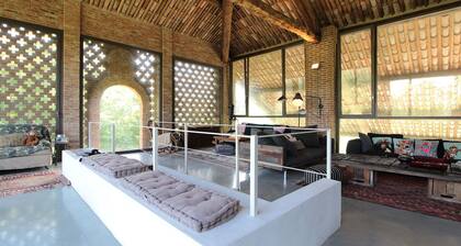 Stunning private villa for 10 people with private pool, WIFI, sauna and veranda