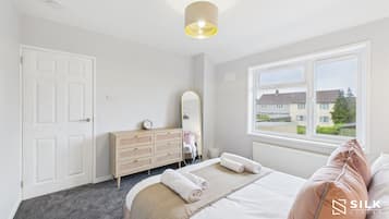 4 Schlafzimmer