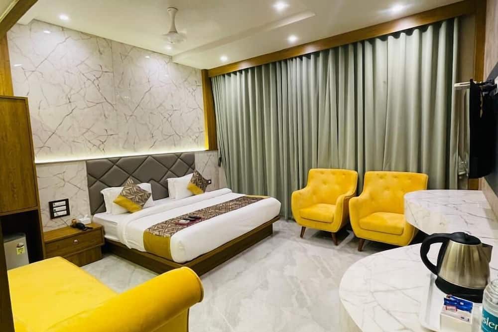 HOTEL DOUBLE CROWN Mumbai AIRPORT T2