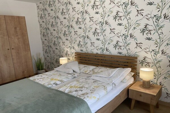 1 bedroom, iron/ironing board, bed sheets