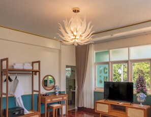 Executive Double Room, Mountain View | In-room safe, iron/ironing board, free WiFi - Chez Nij Ryokan Onsen (Chiang Mai)