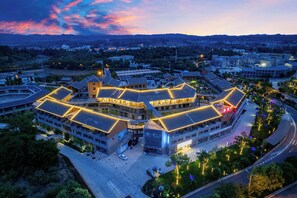 บริเวณภายนอก