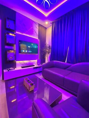 TV