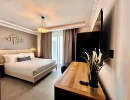 Superior Studio | Iron/ironing board, free WiFi