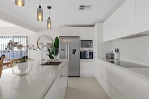 Microwave, oven, stovetop, dishwasher