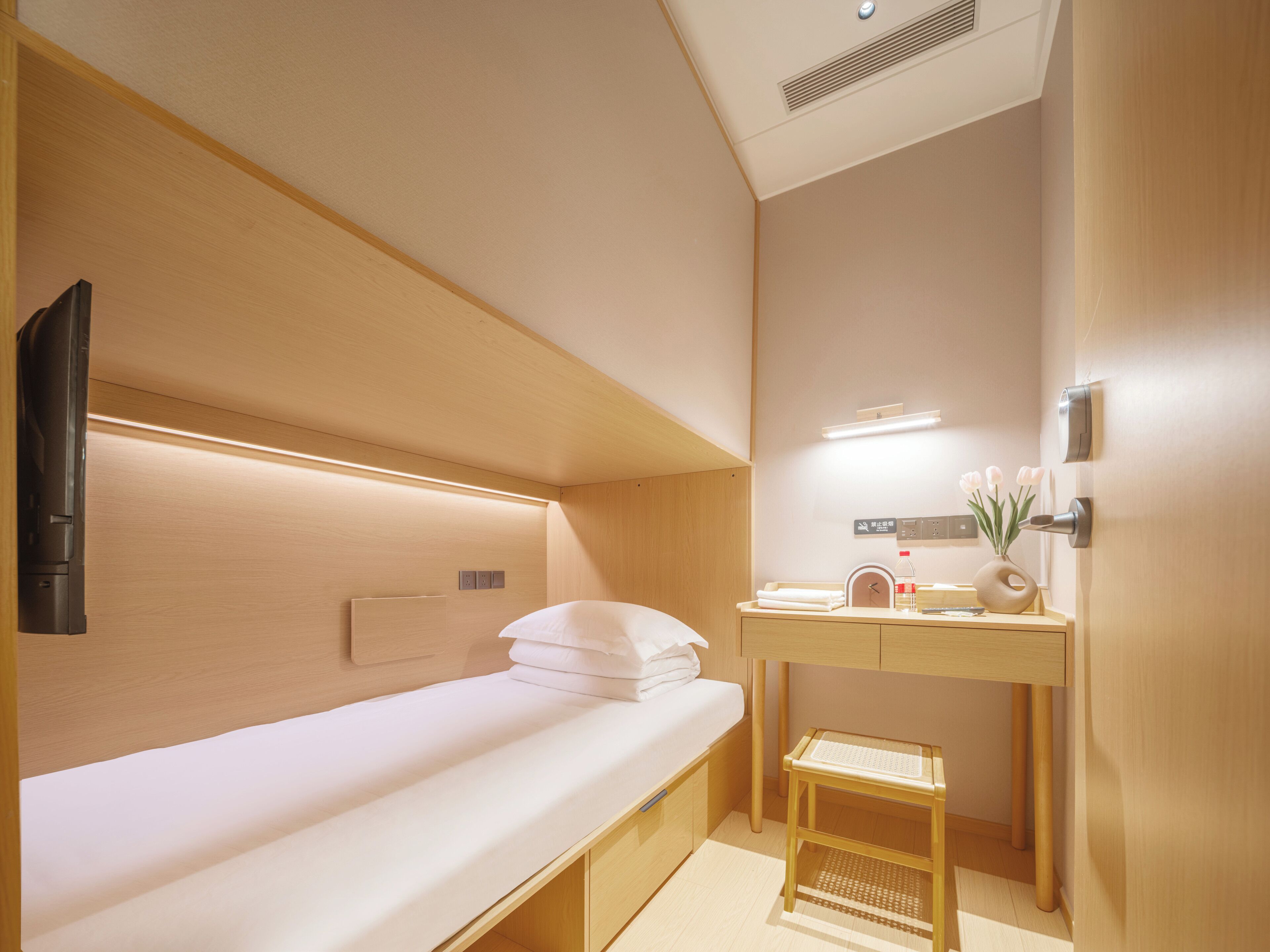 コンフォート シングルルーム | WiFi (無料)、ベッドシーツ